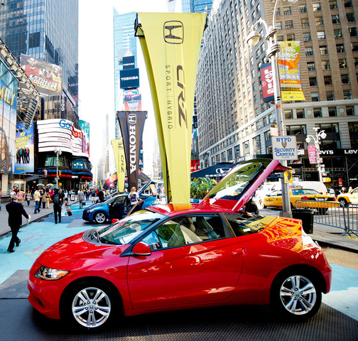 3D Launch of the CR-Z Sport Hybrid in America 3D Launch of the CR-Z Sport Hybrid in America